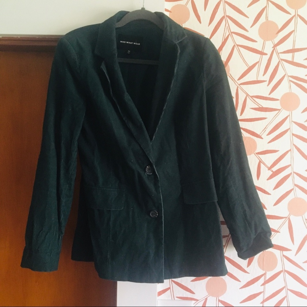 BUNDLE 4/$19 WhoWhatWear Green Corduroy Blazer